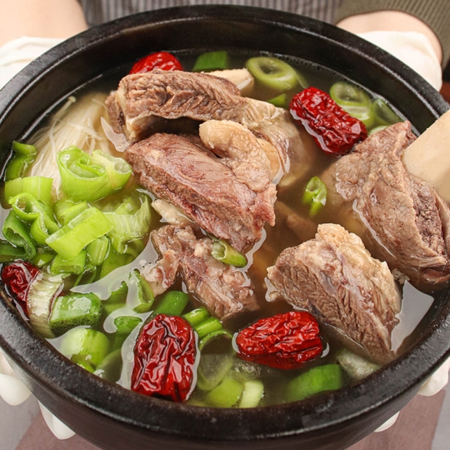 [괴물용량] 두툼한 갈빗살!! 푸짐한 진국 갈비탕 2종 (뼈/순살)